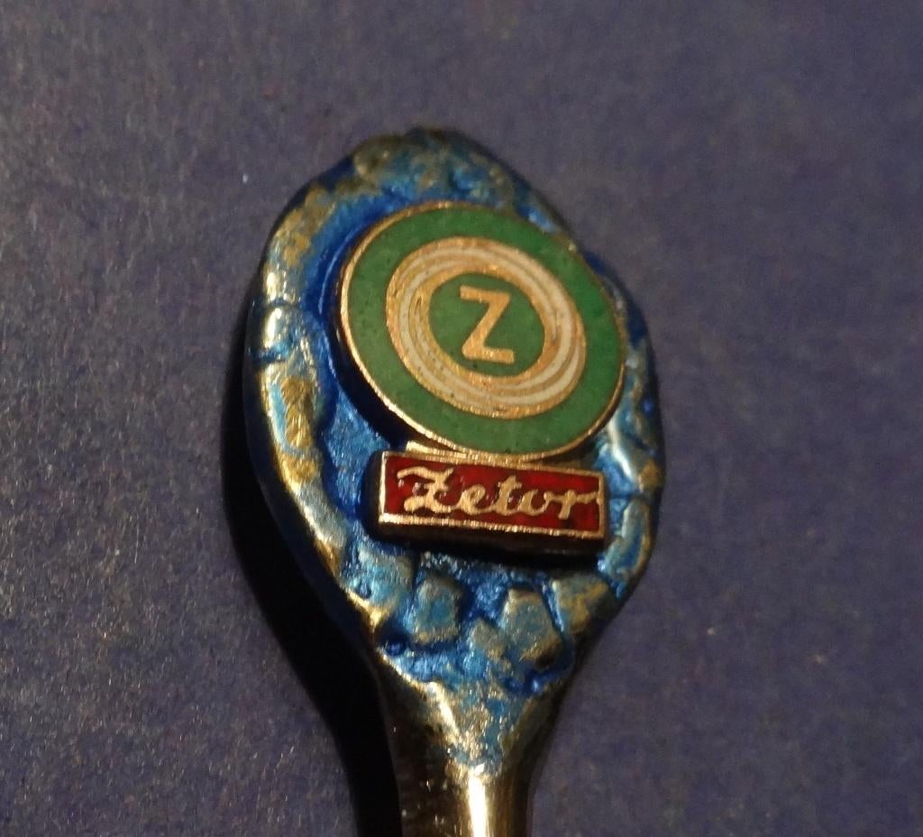 Zetor Tractor Lepeltje Met Email Logo, Verzenden, Gebruikt, Auto's