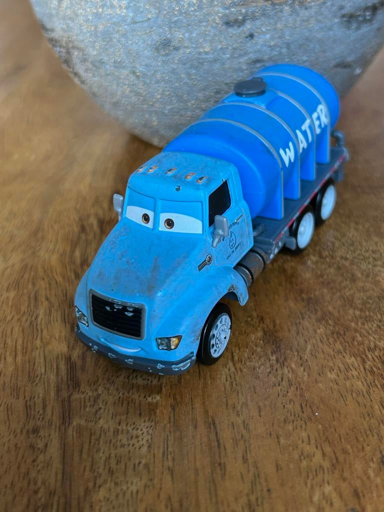 Disney Pixar Cars Auto 'Water' Vrachtwagen Speelgoed, Ophalen, Gebruikt