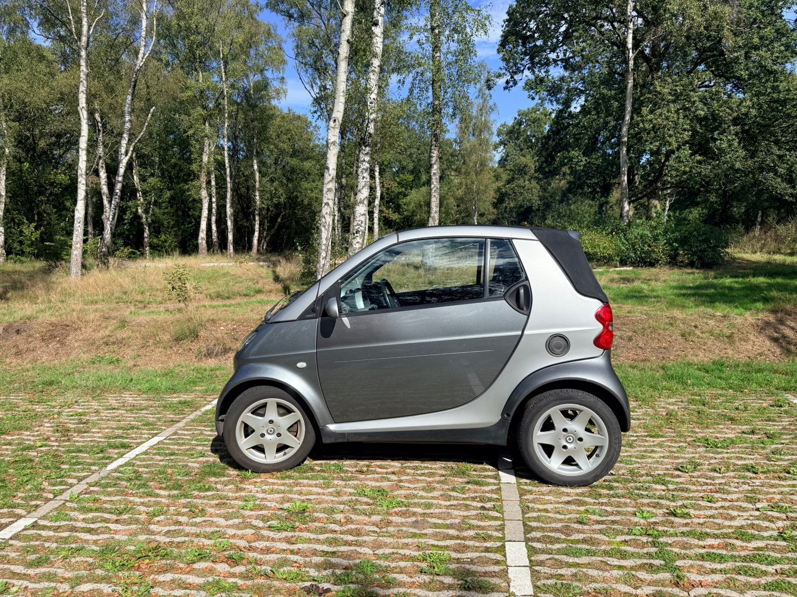 Smart Cabrio | Automaat | Airco | Apple Carplay, Auto's, Cabriolet, 61 pk, Origineel Nederlands, Grijs