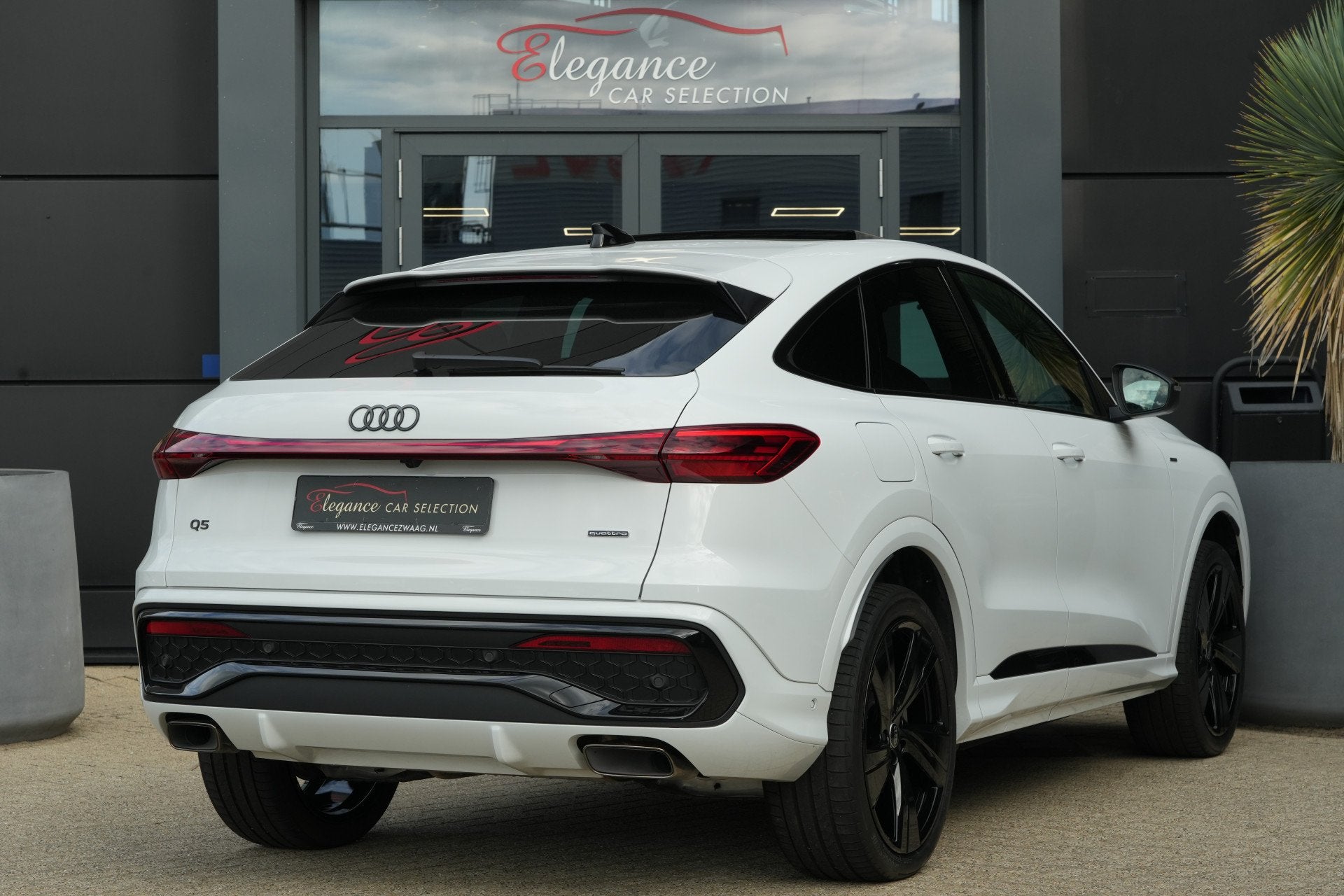 Audi Q5 Sportback 2.0 TFSI e-hybrid quattro S edition Sportb, Auto's, Automaat, Gebruikt, Zwart, 4 cilinders