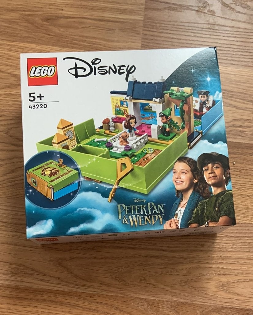 Lego Disney 43220 Peter Pan & Wendy's verhalenboek NIEUW, Nieuw, Ophalen of Verzenden, Disney, Complete set