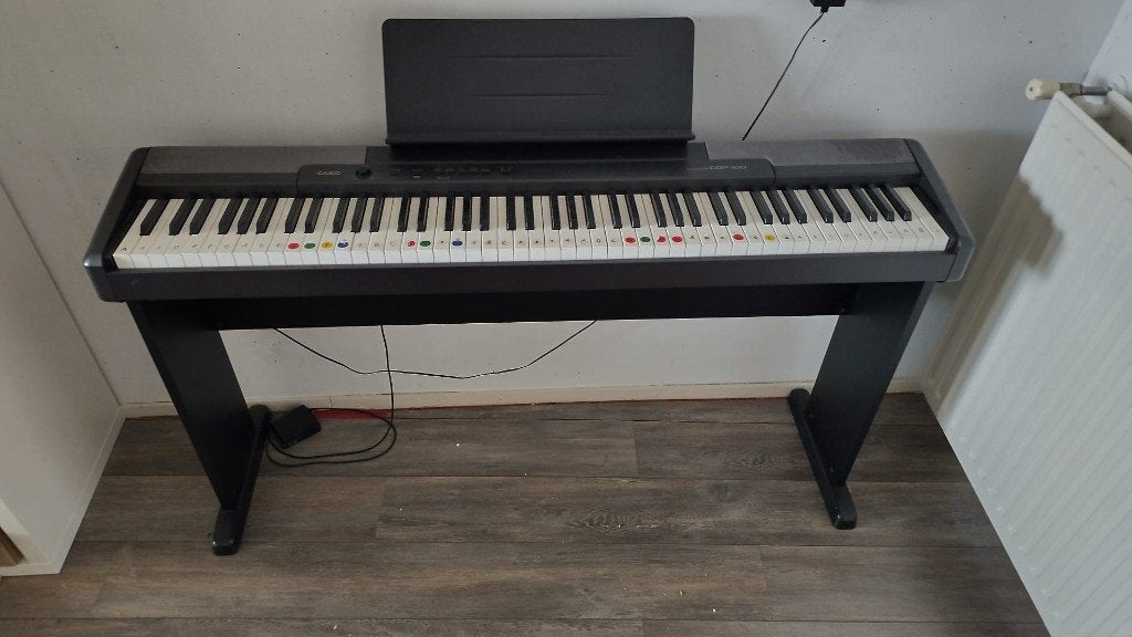 Casio elektrische piano, Ophalen, Zo goed als nieuw, Zwart, Piano