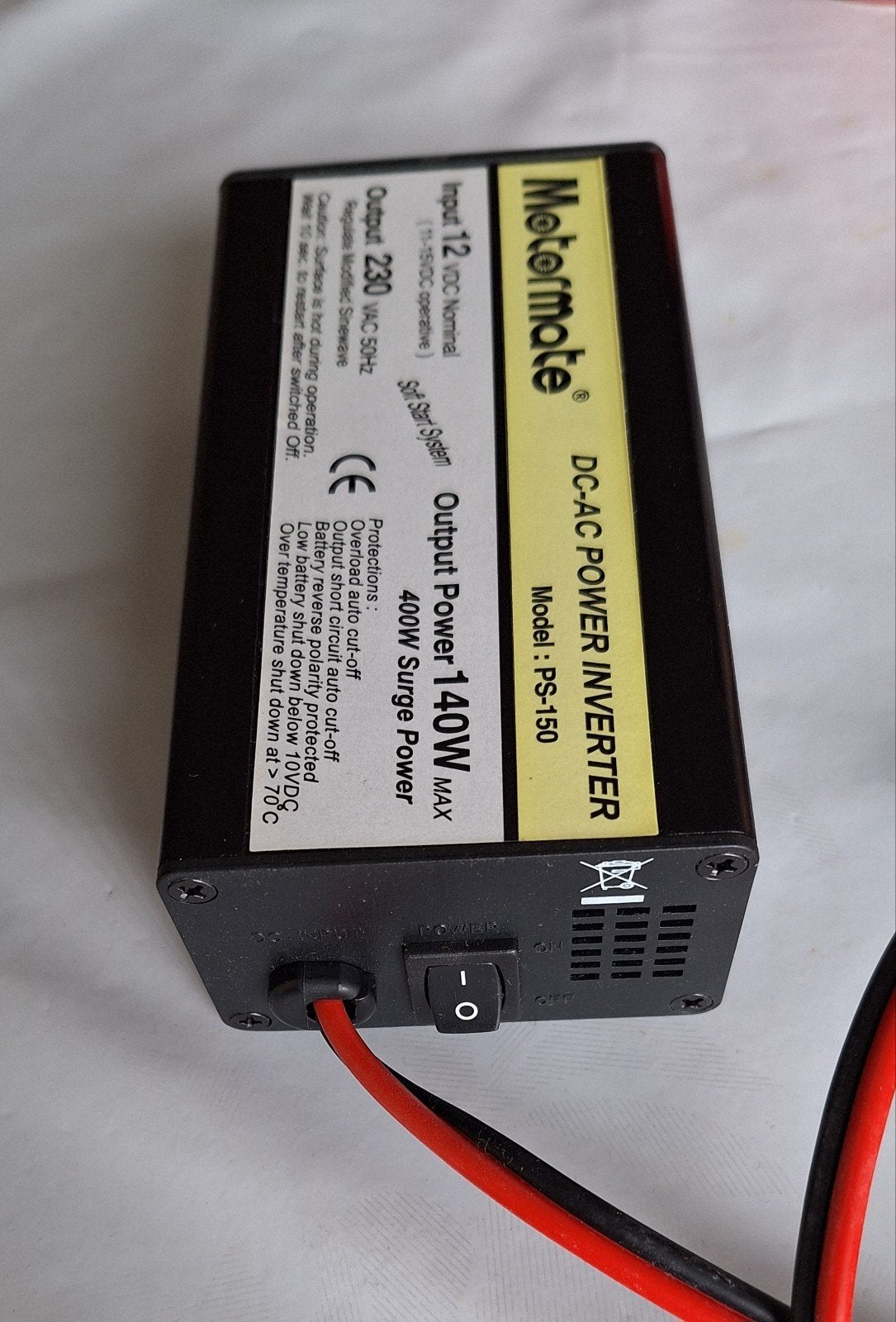 Motormate Omvormer 12V naar 230V - 140W/400W, Verzenden, Zo goed als nieuw