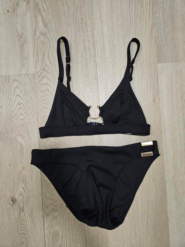 Zwarte bikini Hunkemoller, Verzenden, Zwart, Zo goed als nieuw, Bikini
