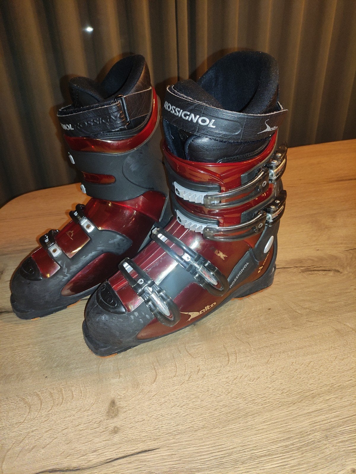 Rossignol Alto skischoenen maat 42,5 / 27,5, Sport en Fitness, Gebruikt, Rossignol, Schoenen, Ophalen of Verzenden