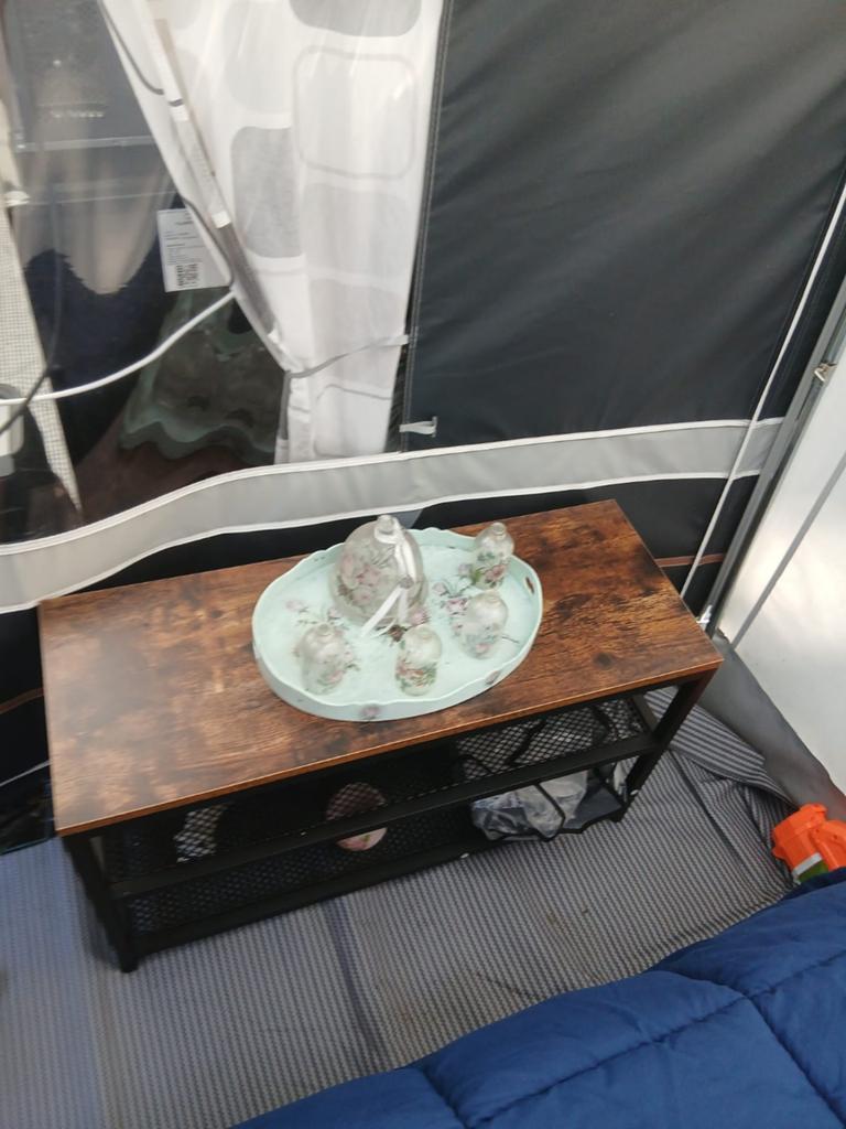 Compact bijzettafeltje met opbergruimte, Minder dan 45 cm, Gebruikt, Modern, industrieel, Rechthoekig