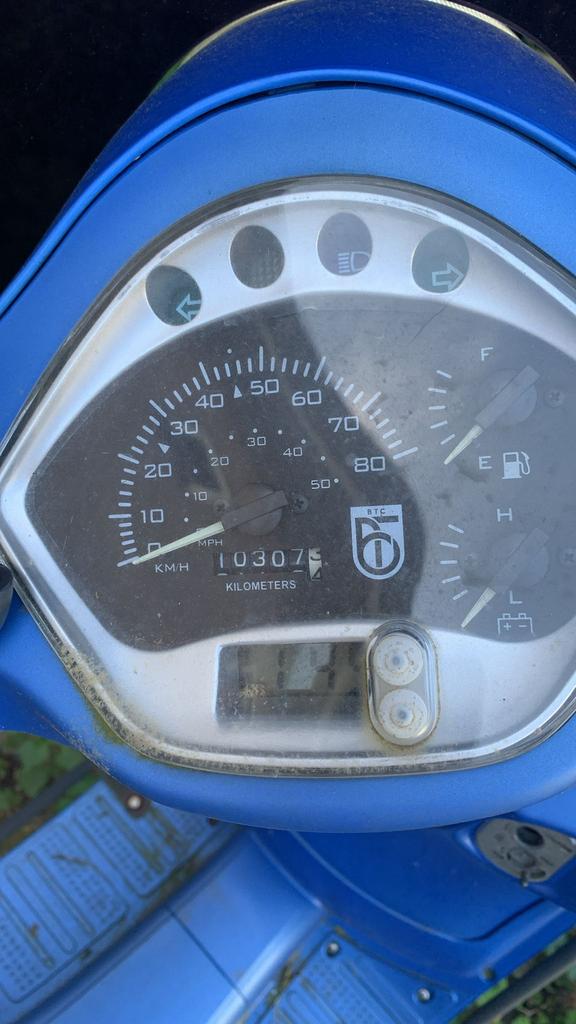 Btc riva 2016 hoeft niet perse weg, Fietsen en Brommers, Scooters | Vespa, Ophalen, Zo goed als nieuw, Benzine, Overige modellen