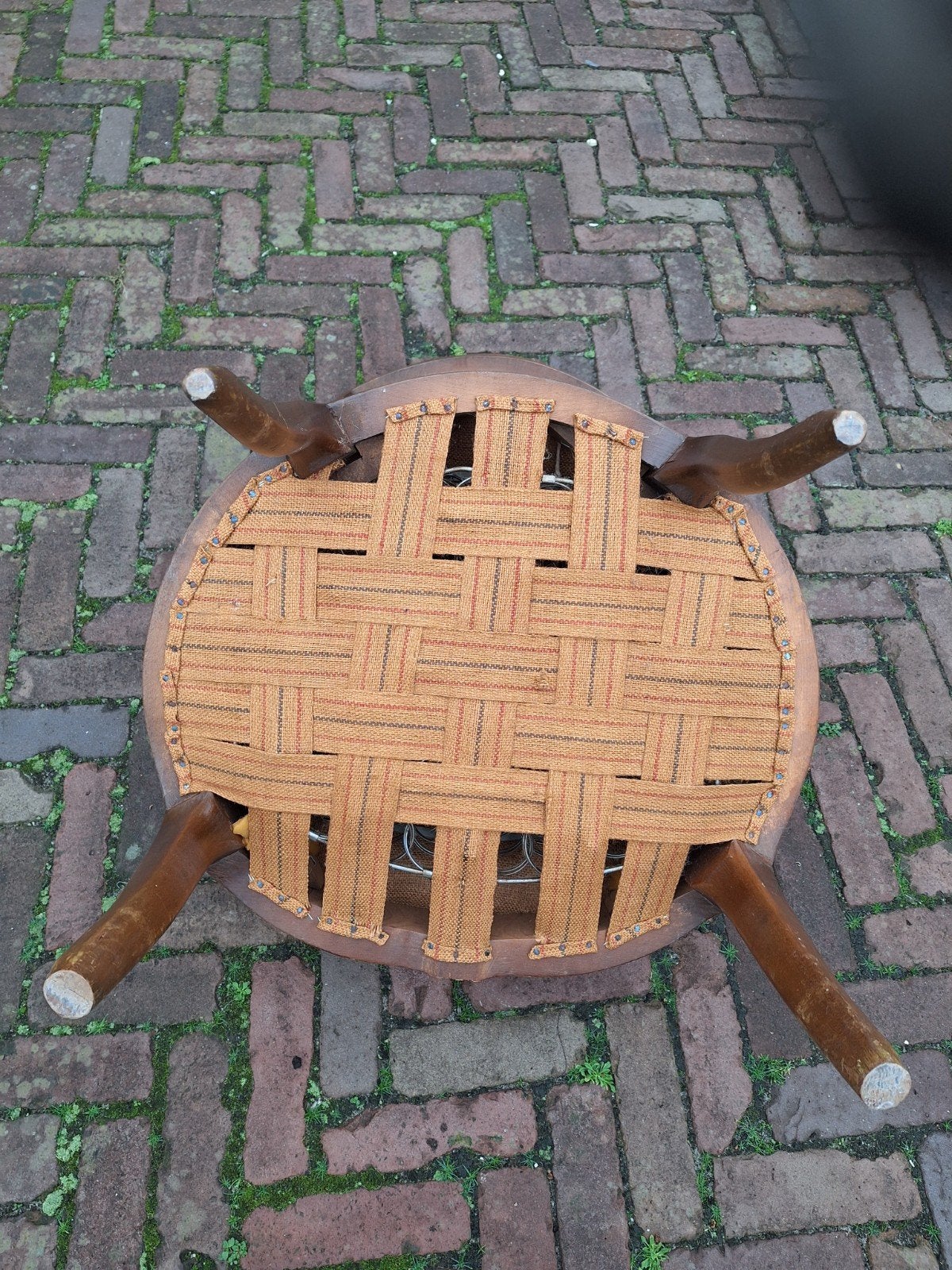 Franse cabrioletfauteuil, Ophalen