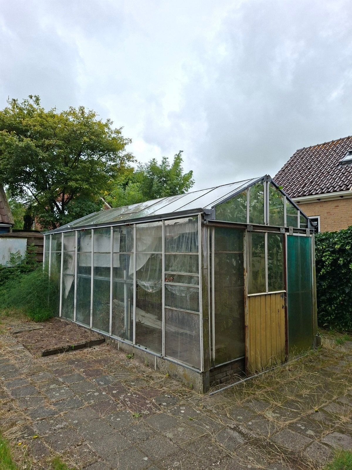 Ruime kweekkas met glazen panelen, Ophalen, Gebruikt, Kweekkas, Glas