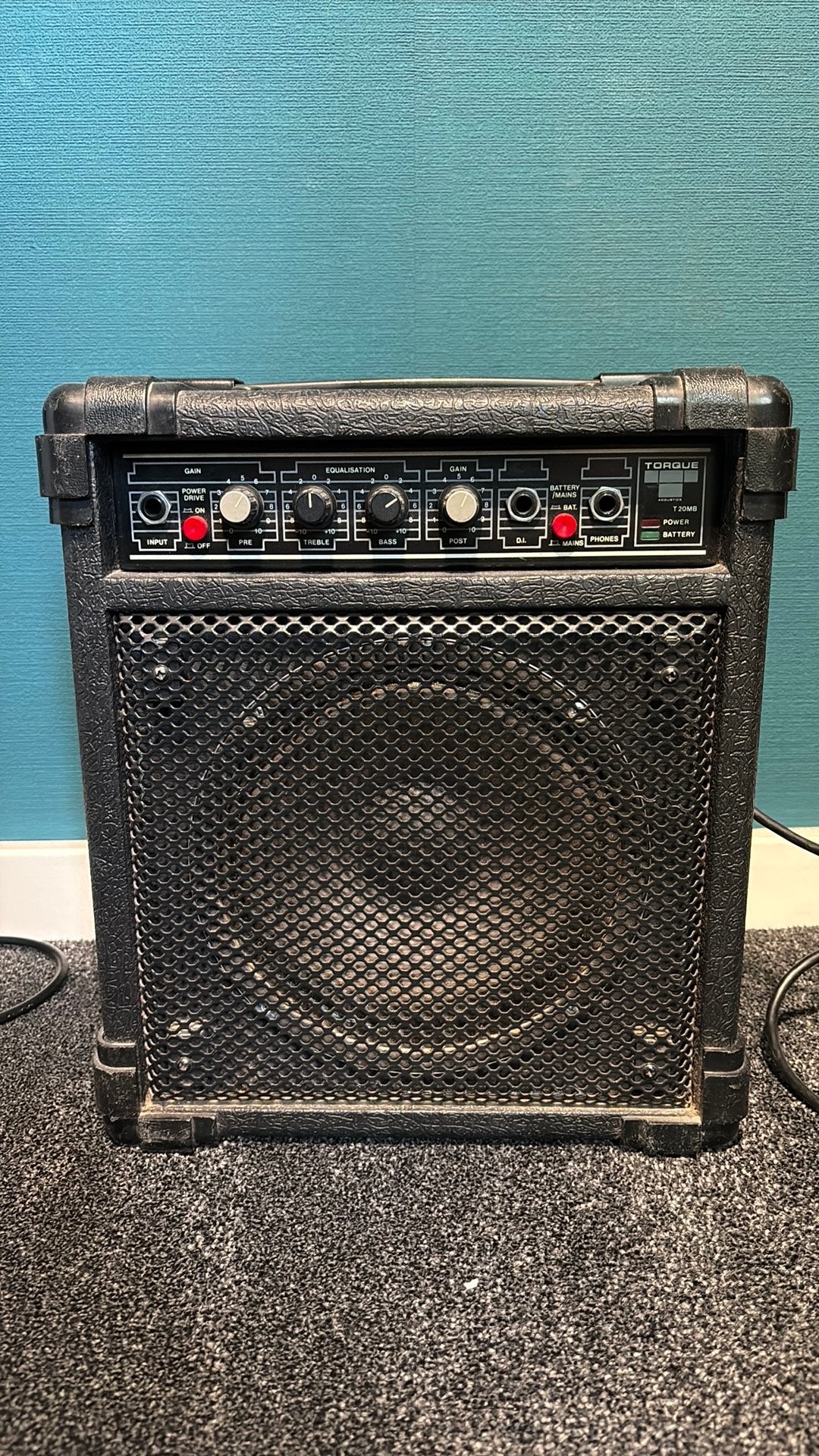 35 W versterker 220v/batterijen, Ophalen, Gebruikt, Minder dan 50 watt