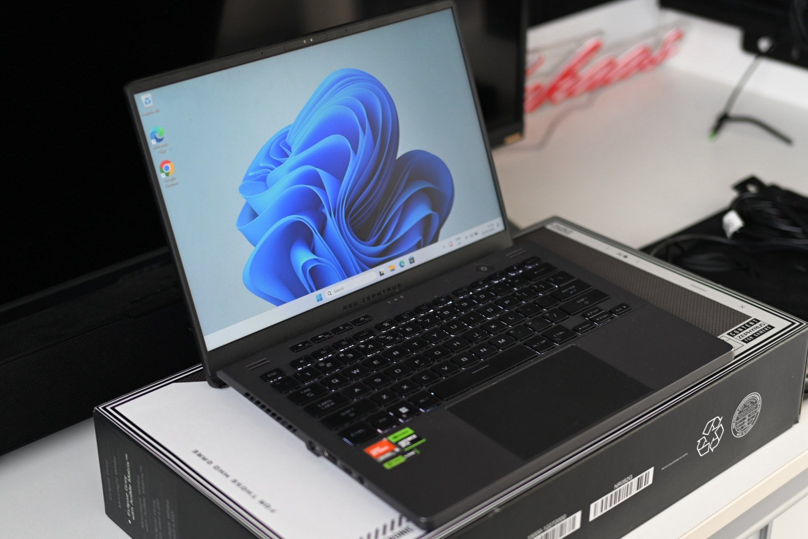 ASUS ROG Zephyrus G14, Computers en Software, Windows Laptops, Ophalen, AMD Ryzen 9 7940HS, Met videokaart, Asus