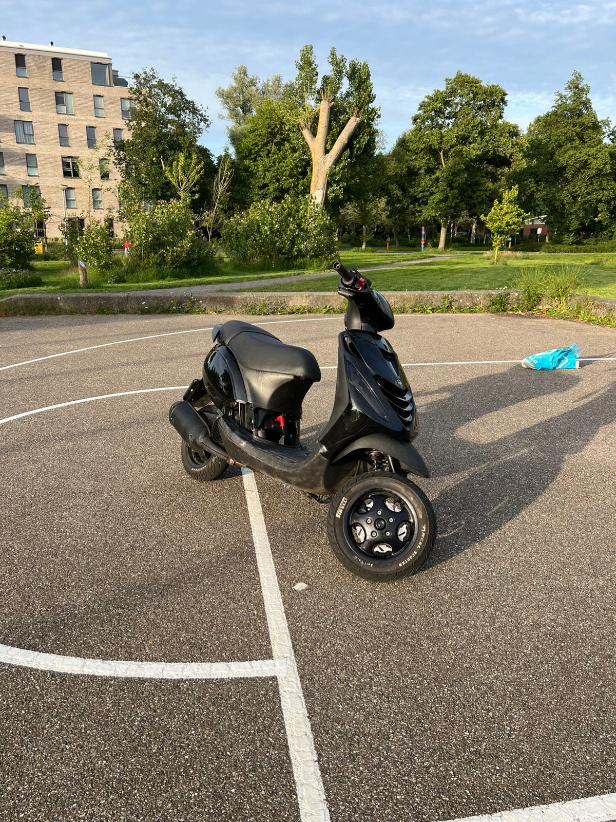 Zip 136cc ac op brom, Ophalen, Tweetakt, Maximaal 45 km/u, Zip