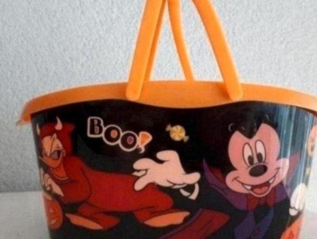 Halloween mandje Disney, Ophalen of Verzenden, Zo goed als nieuw, Halloween of Griezel