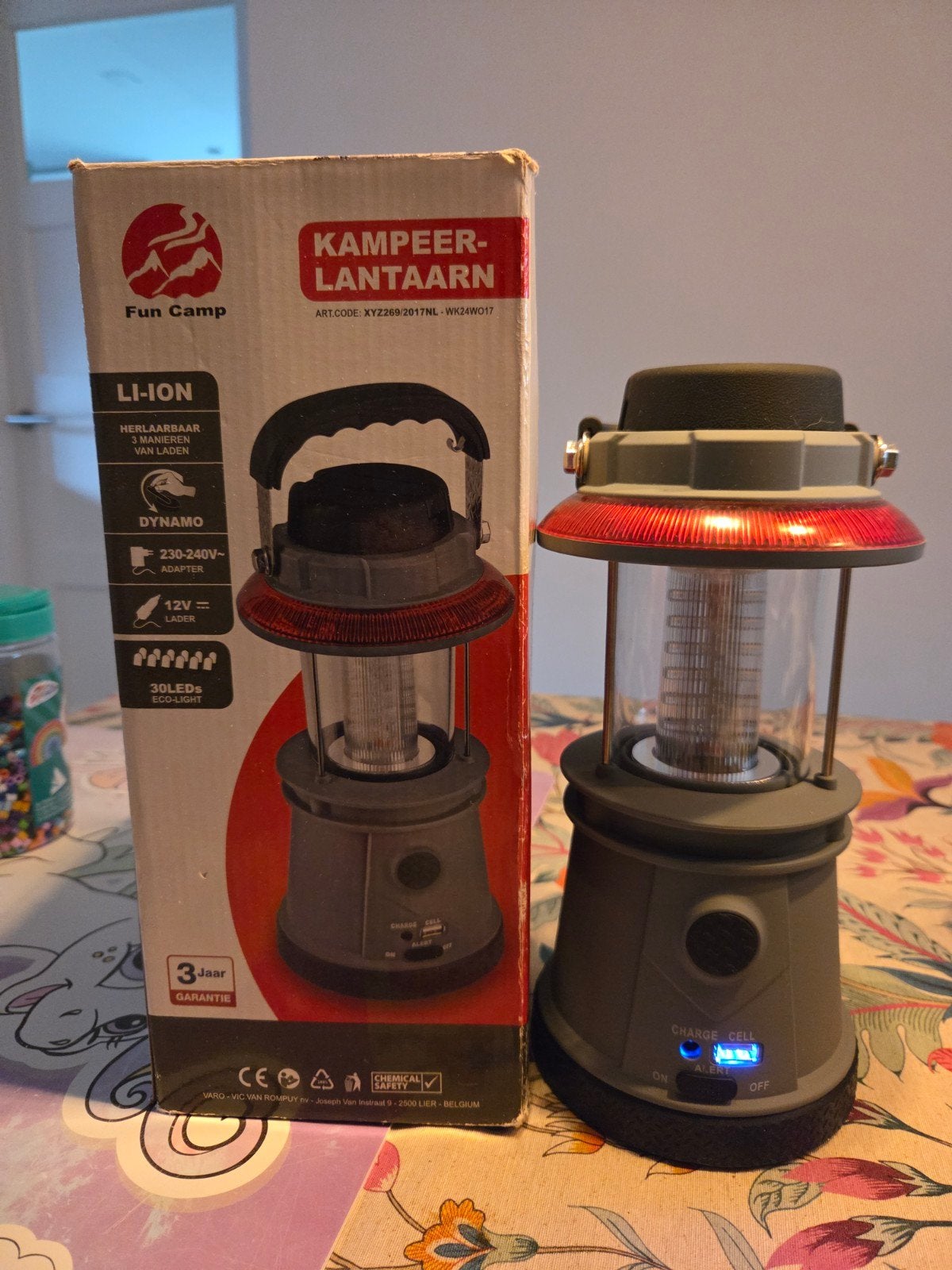 Fun Camp dynamo/230V/12V  kampeerlantaarn, Ophalen of Verzenden, Zo goed als nieuw, Campinglamp