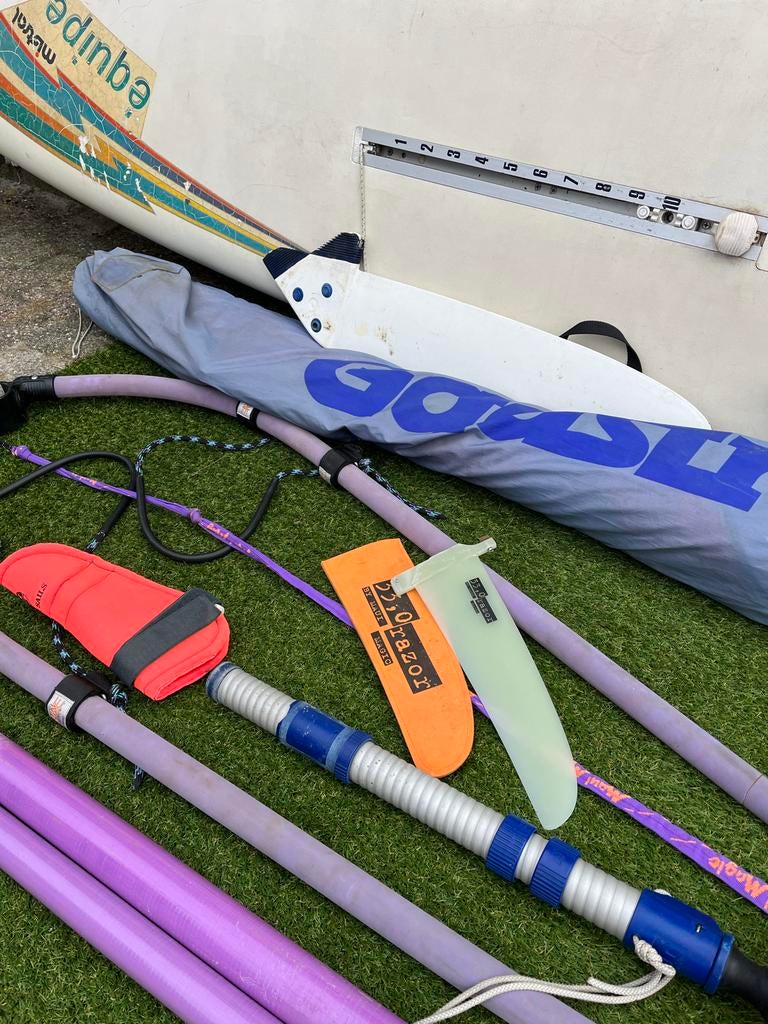 Mistral Equipe 345 Gaastra 6.4 slalom cs 1 compleet, Watersport en Boten, Windsurfen, Gebruikt, 7 m² of meer, 300 cm of meer, Ophalen of Verzenden