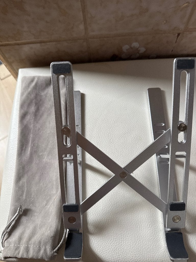 Niew Verstelbare Laptopstandaard - Aluminium, Ophalen of Verzenden, Nieuw, Holdy, In diepte verstelbaar