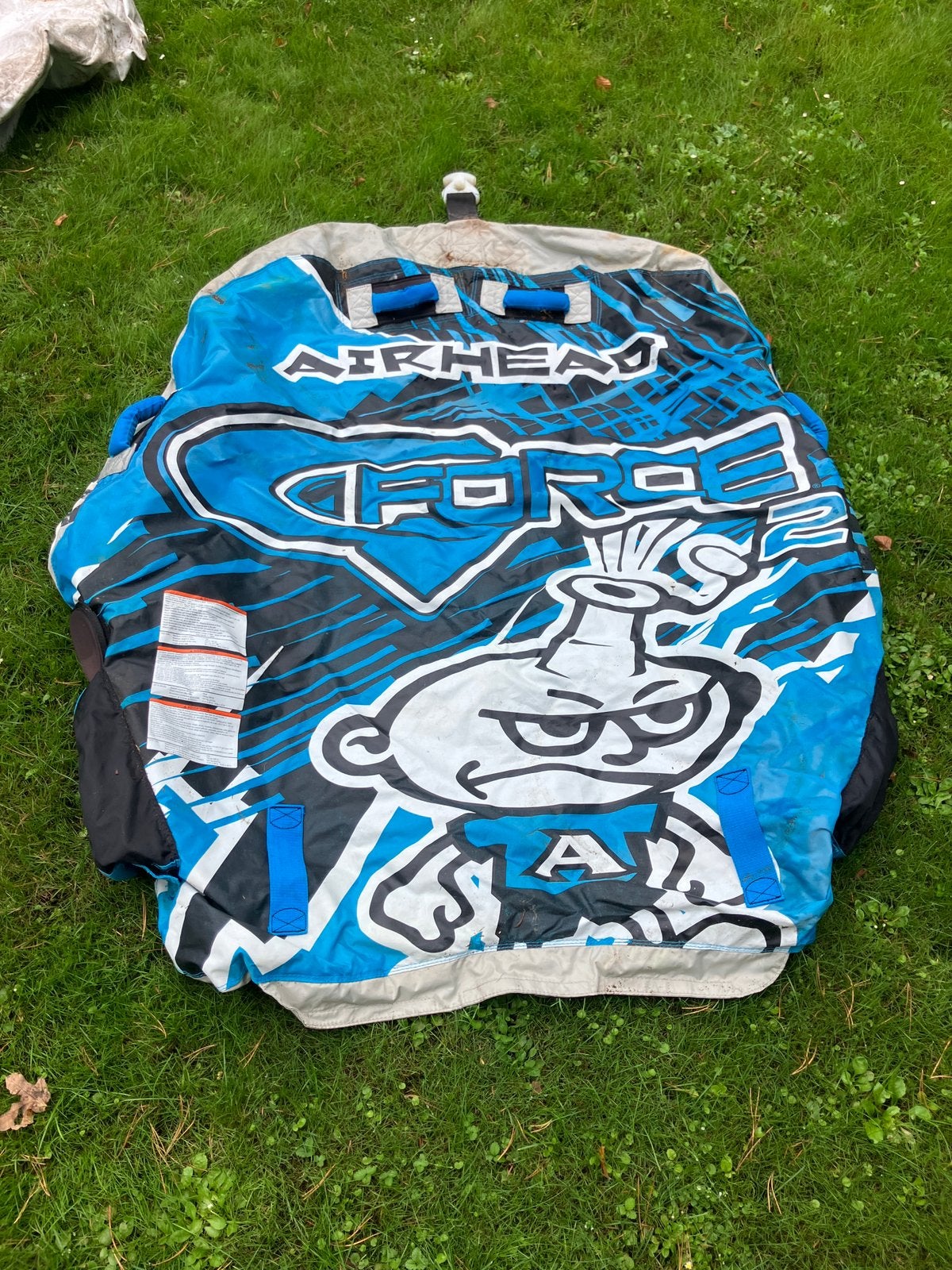 Airhead Force 2 funtube / biscuit voor achter de boot, Ophalen, Gebruikt