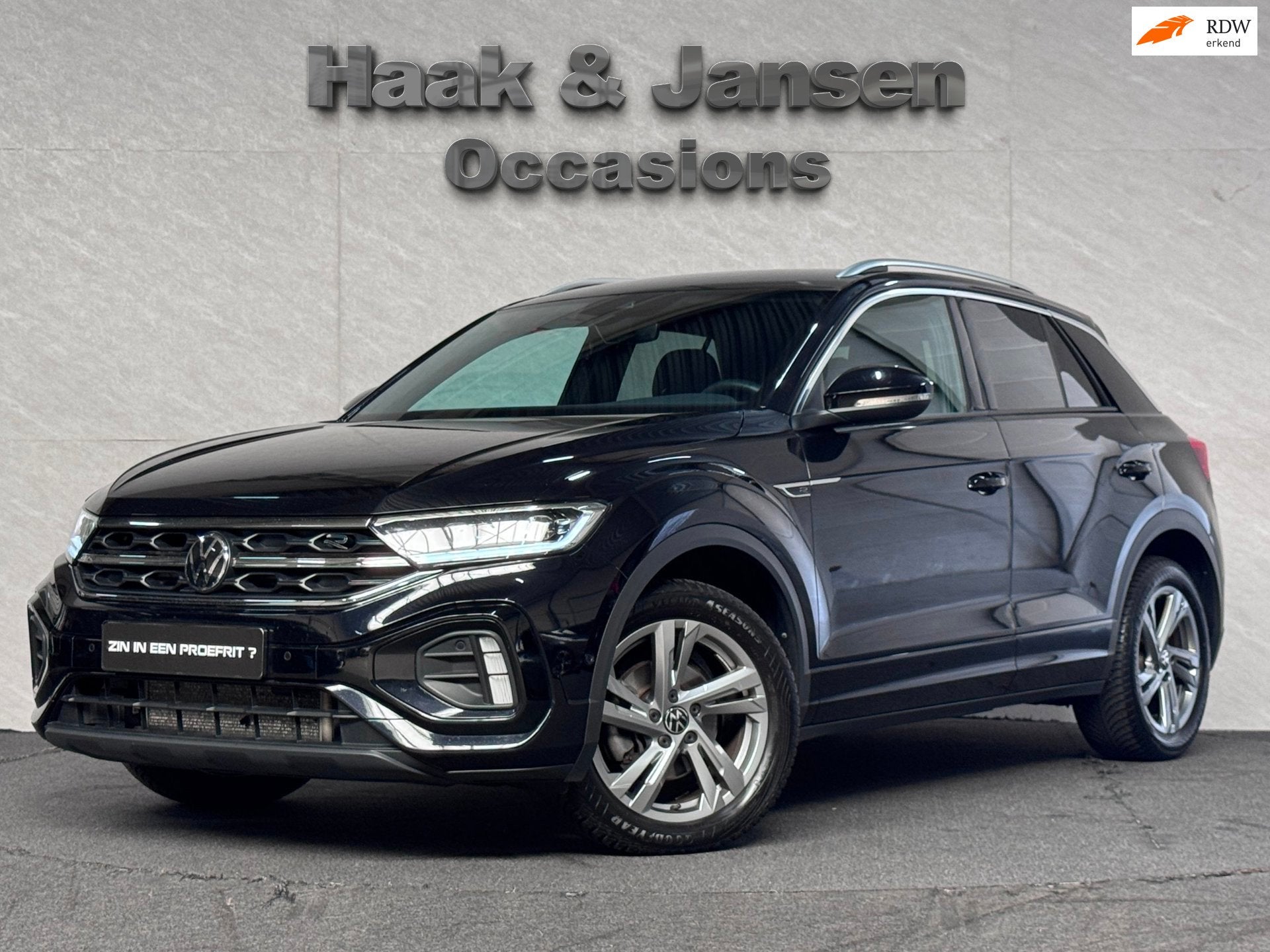 Volkswagen T-ROC 1.5 TSI R-Line incl. BTW, Auto's, Volkswagen, Voorwielaandrijving, 4 cilinders, 150 pk, Alcantara