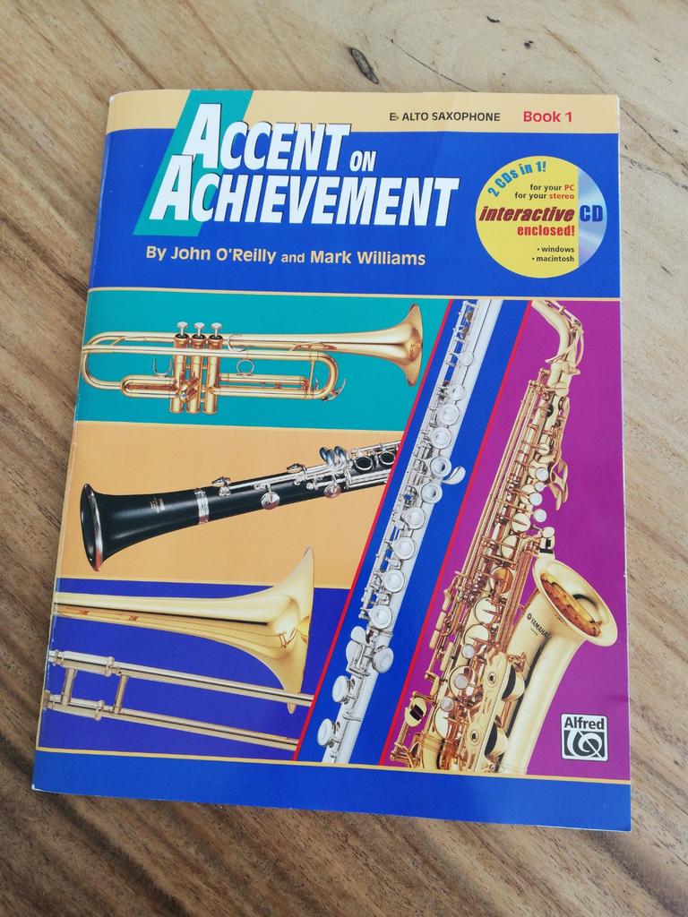 Accent on achievement alta saxofoon, deel 1 (met cd), Ophalen of Verzenden, Zo goed als nieuw, Populair, Saxofoon