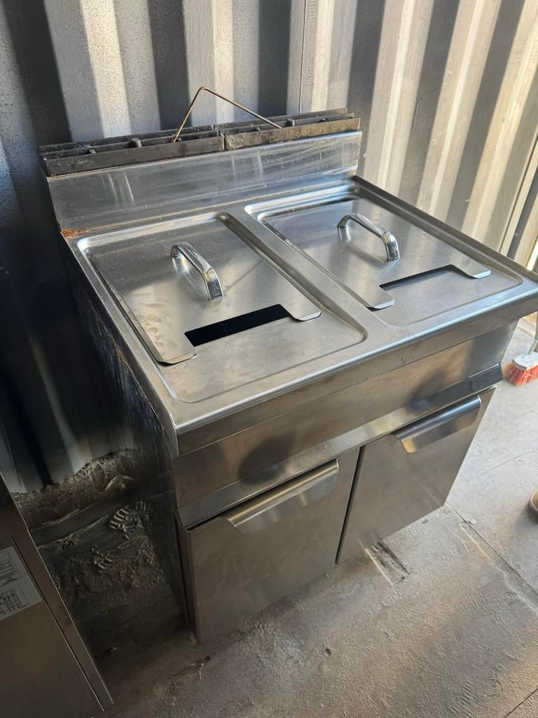 Professionele dubbele frituurpan RVS 2x22 liter, Ophalen, Gebruikt, Fornuis, Frituur en Grillen
