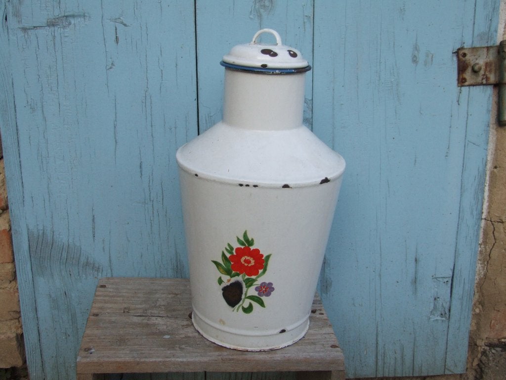 Vintage kan en 2 schalen van wit emaille met bloemmotief, Antiek en Kunst, Curiosa en Brocante, Ophalen of Verzenden