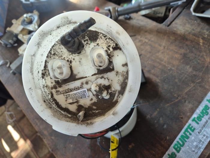Benzinepomp van een BMW 3-Serie, Gebruikt, -, -, 3 maanden garantie