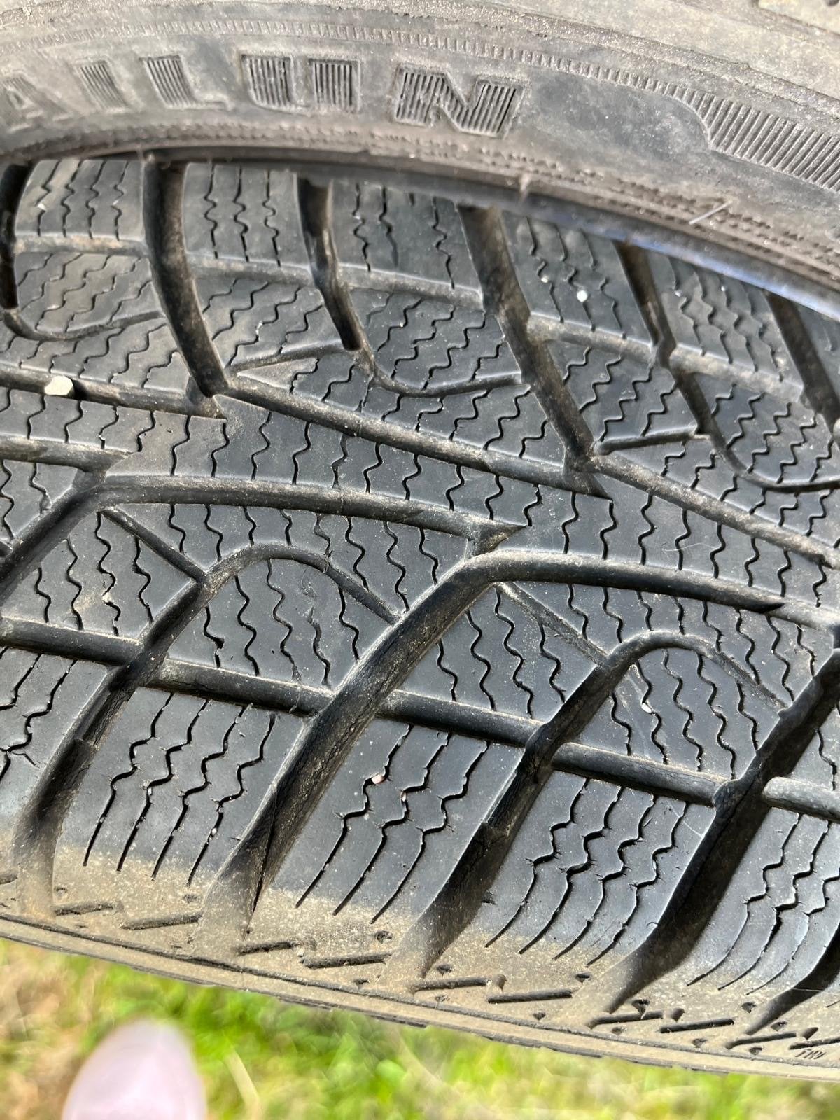 Set winterbanden 155/65-14 voor oa Citroen C1, Auto-onderdelen, Banden en Velgen, Ophalen, 14 inch, Gebruikt, 155 mm