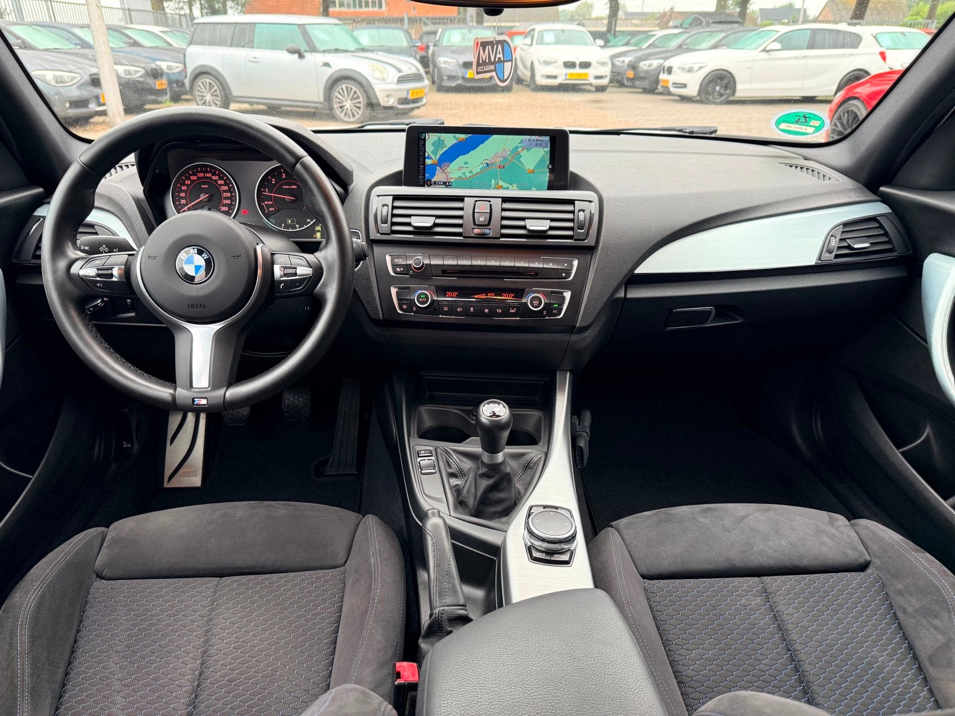 BMW 1-serie 114i EDE Executive M Sport|Nieuwe Ketting + Klep, Auto's, 1-Serie, Achterwielaandrijving, Gebruikt, 4 cilinders
