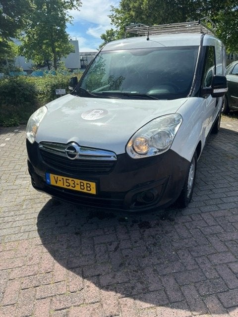 Opel Combo 1.3 D 66KW 2016, 1360 kg, Euro 5, Stof, Zwart