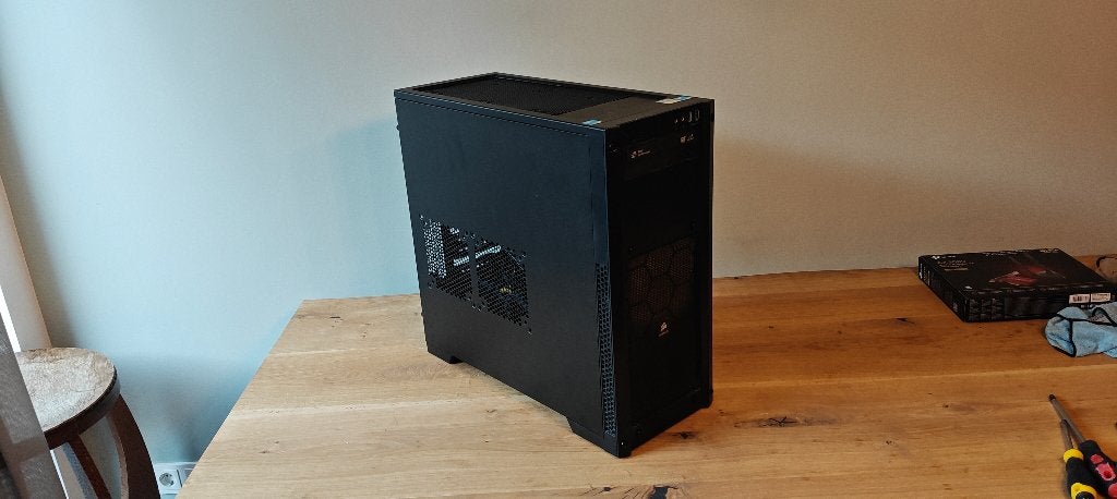 PC behuizing met voeding, Computers en Software, Computerbehuizingen, Ophalen, Gebruikt