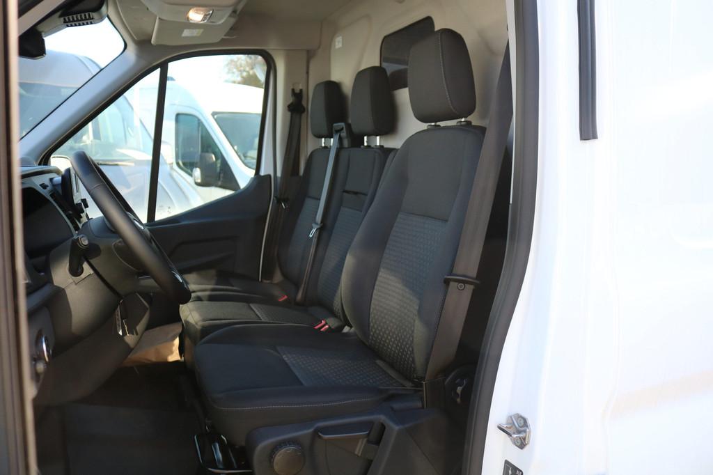 Ford Transit 2.0 TDCI 170pk L3 H2 Automaat Airco Camera 3.5T, Auto's, Bestelauto's, Automaat, 4 cilinders, Wit, 11 km/l