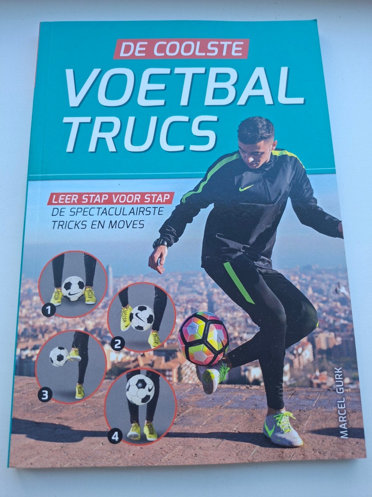 De cholesterol voetbaltrucs, Boeken, Ophalen of Verzenden, Zo goed als nieuw