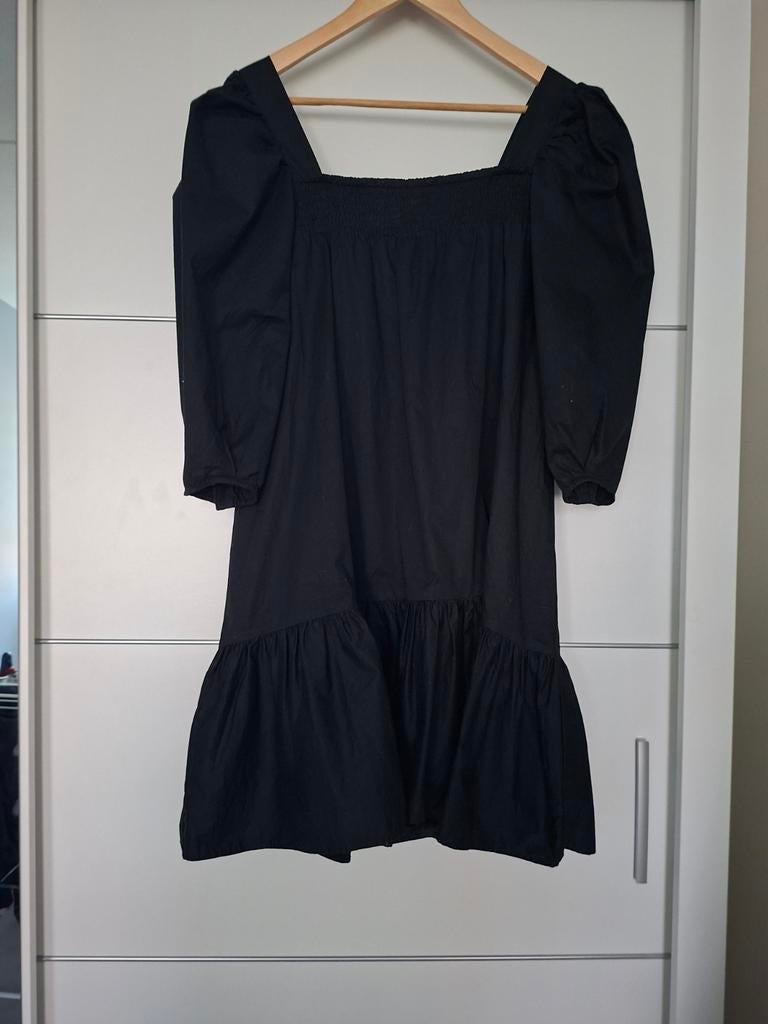 Leuke 'ballon' jurk M, Maat 38/40 (M), Zwart, Ophalen of Verzenden, Zo goed als nieuw
