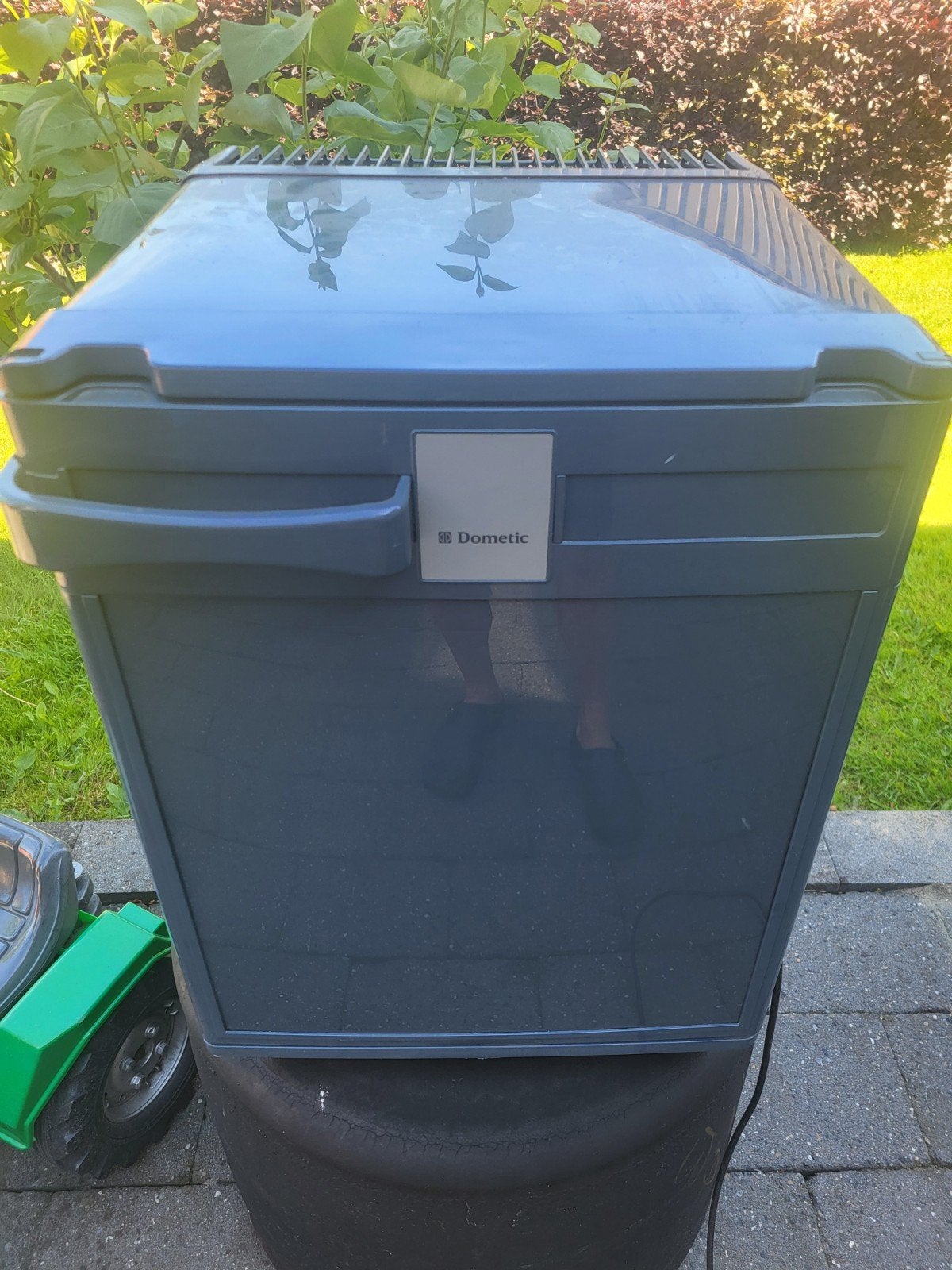 Dometic DS400FS Koelbox/ijskast- 36.7L, 230V, Ophalen, Gebruikt, Koelbox, Elektrisch