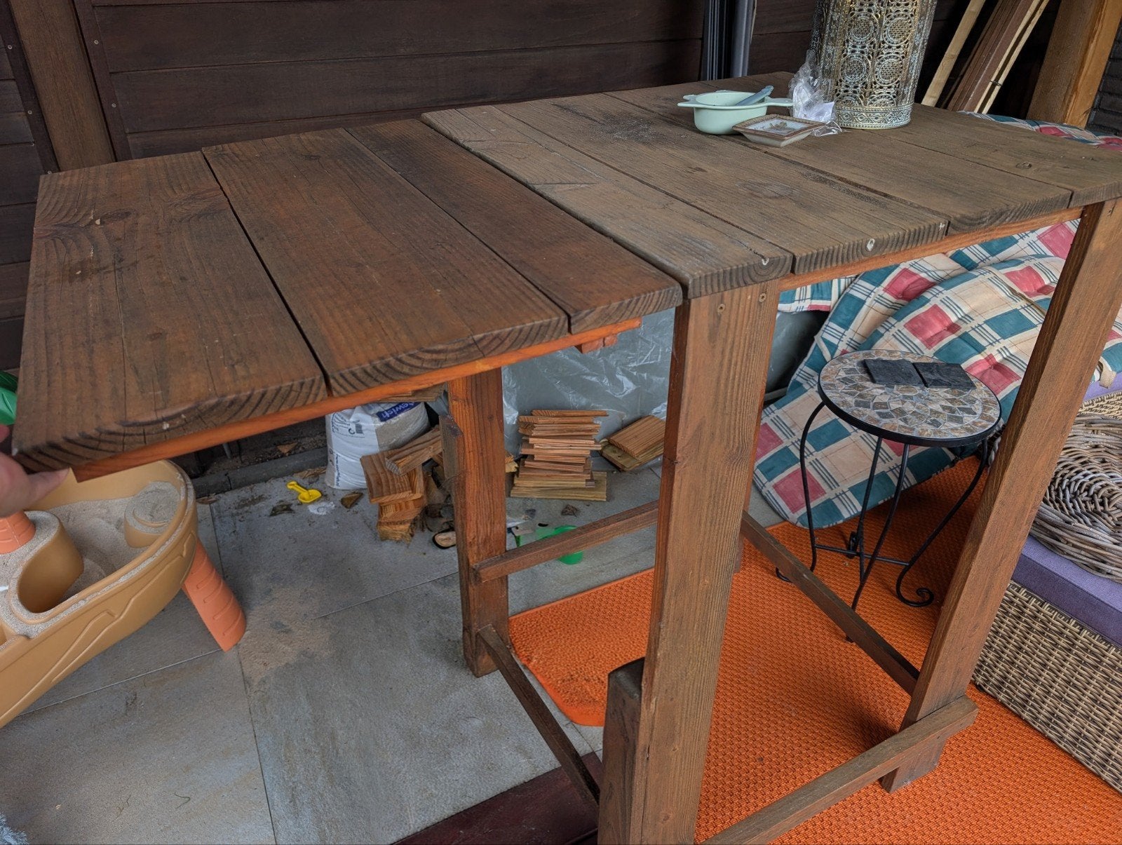Houten bartafel uitklapbaar - ideaal voor buiten, Huis en Inrichting, Tafels | Eettafels, Gebruikt, Vijf personen of meer, Rechthoekig