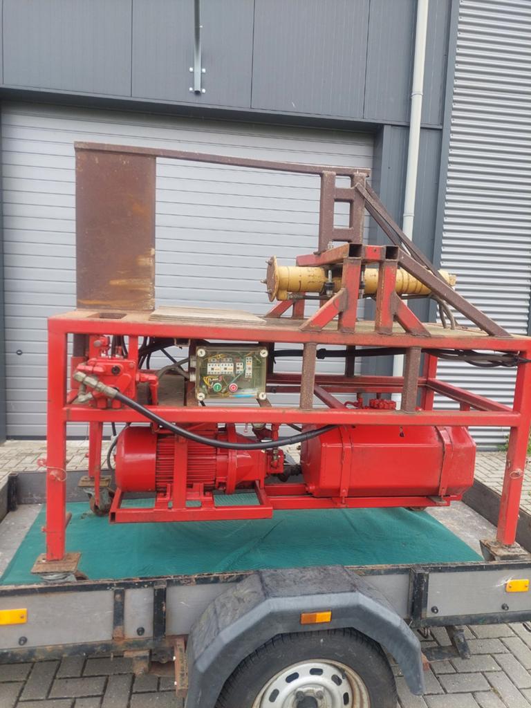 Zware Houtklover 380 V (wat klooft ie niet? ), Tuin en Terras, Kloofmachines, Ophalen, Staand