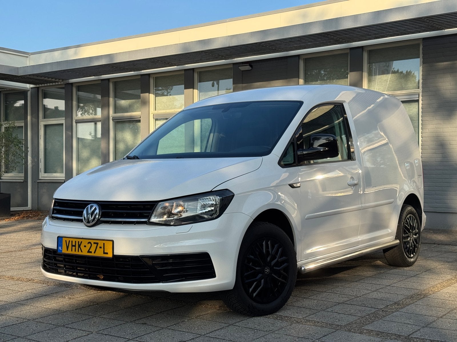 Volkswagen Caddy 1.6 TDI HIGHLINE DSG Facelift, Euro 5, Zwart, Volkswagen, Wit