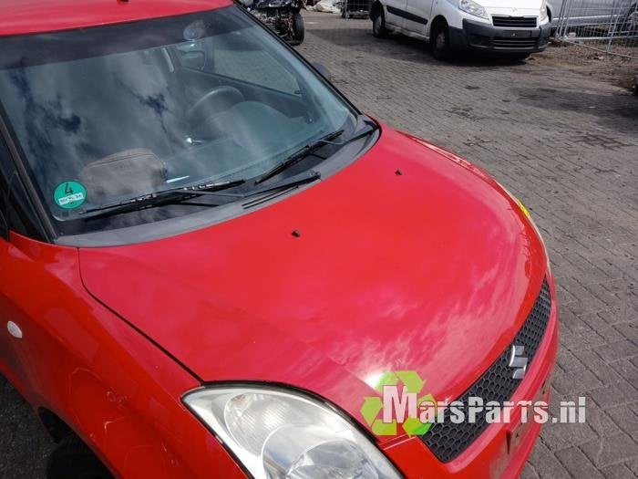 Motorkap van een Suzuki Swift, Auto-onderdelen, Gebruikt, -, -, Ophalen of Verzenden