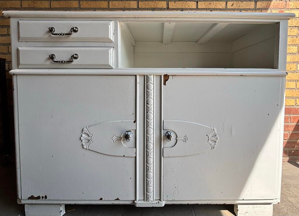 Gratis Vintage wit dressoir met lades en deuren, Ophalen