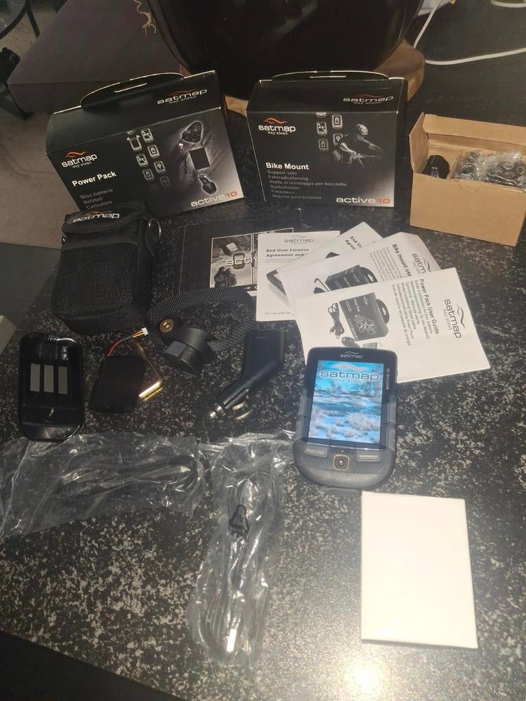 Satmap Active 10 GPS met accessoires, Ophalen of Verzenden
