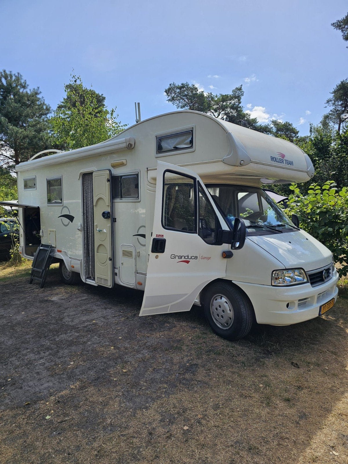 Roller Team XXL (2006) 6-pers B-Rijbewijs Airco APK apr 2027, Caravans en Kamperen, Campers, Alkoof, Fiat, Achteruitrijcamera