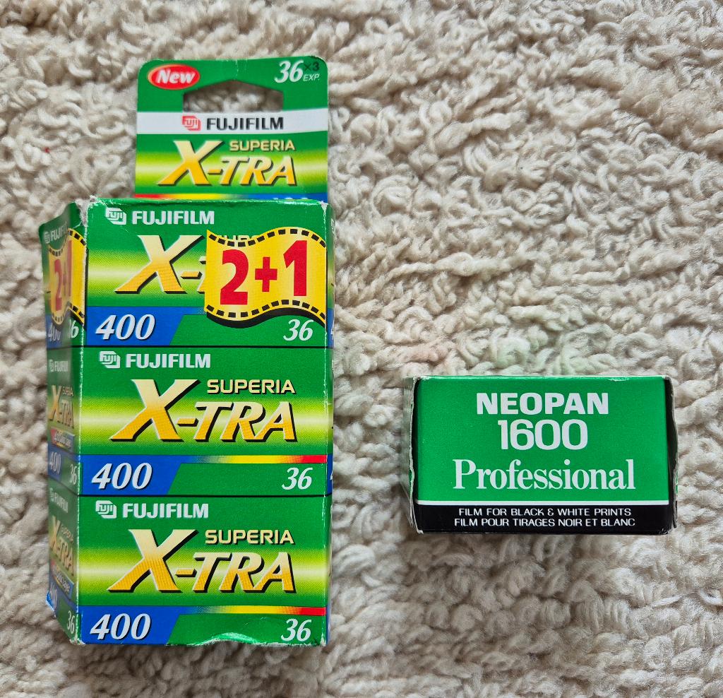 Fotorolletjes (oud), Ophalen of Verzenden, Zo goed als nieuw, Spiegelreflex, Fuji