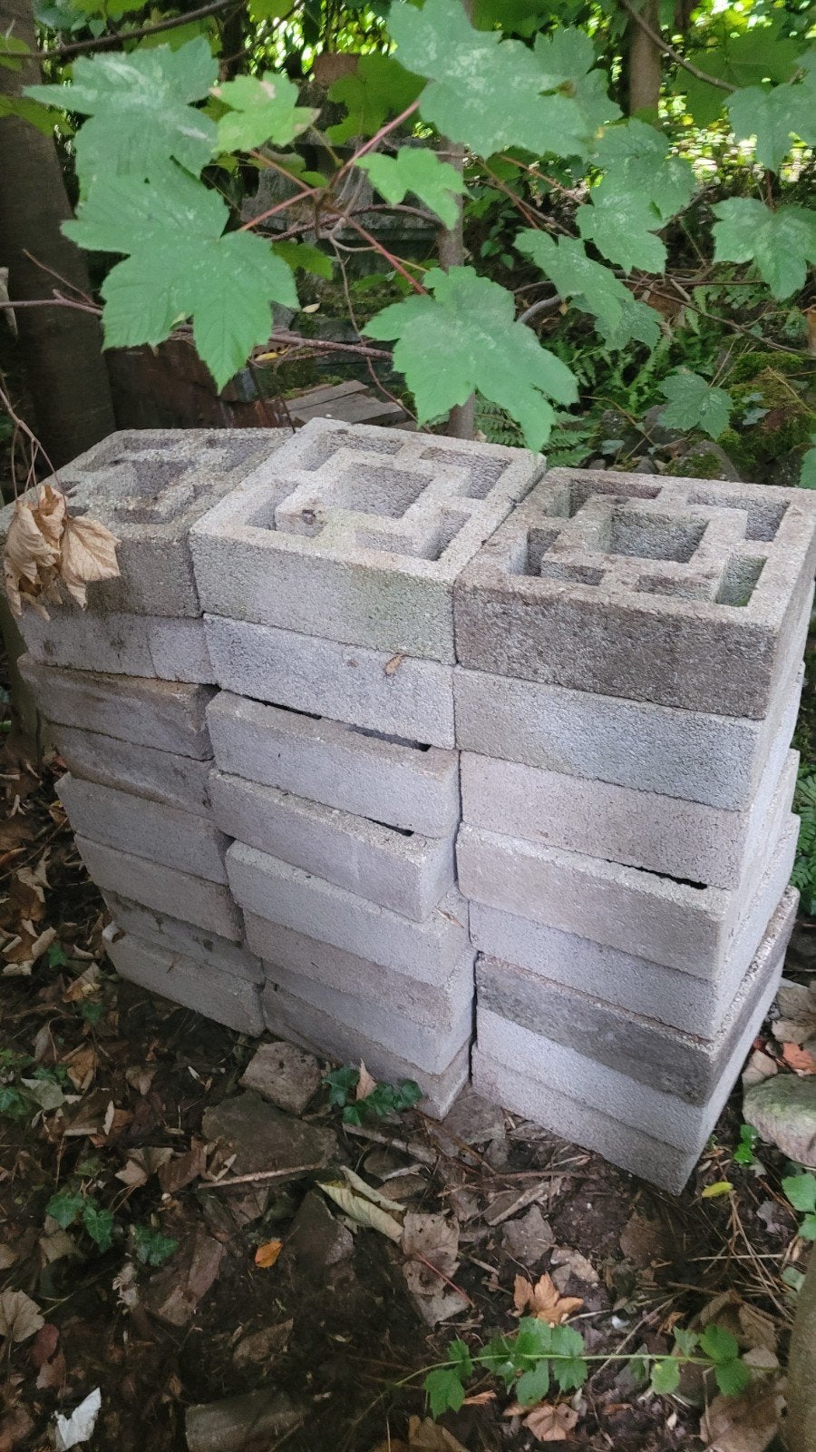 24 betonblokken, Ophalen, Gebruikt, Beton