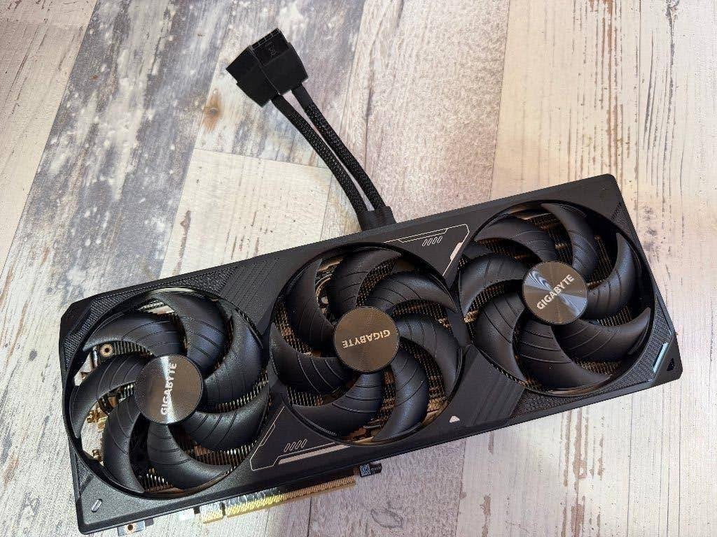 LEES! Gigabyte RTX 5070Ti Windforce OC 16GB Videokaar, Ophalen, Nieuw, GDDR6, PCI-Express 3