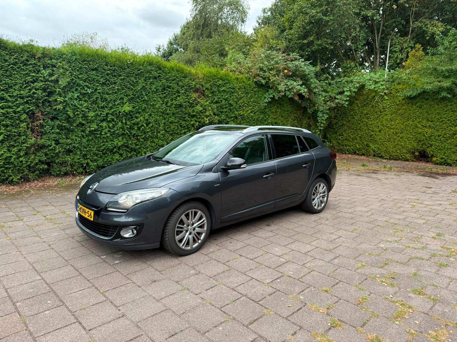 Renault Mégane Estate 1.5 dCi Bose pano, Auto's, Voorwielaandrijving, Euro 5, Gebruikt, 4 cilinders