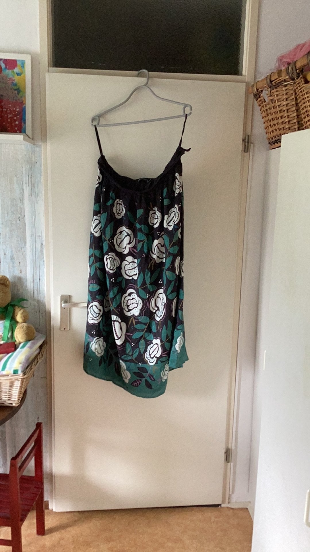 Gudrun sjoden rok zijde zwart groen roses. Xl, Kleding | Dames, Zwart, Maat 46/48 (XL) of groter, Ophalen of Verzenden, Zo goed als nieuw