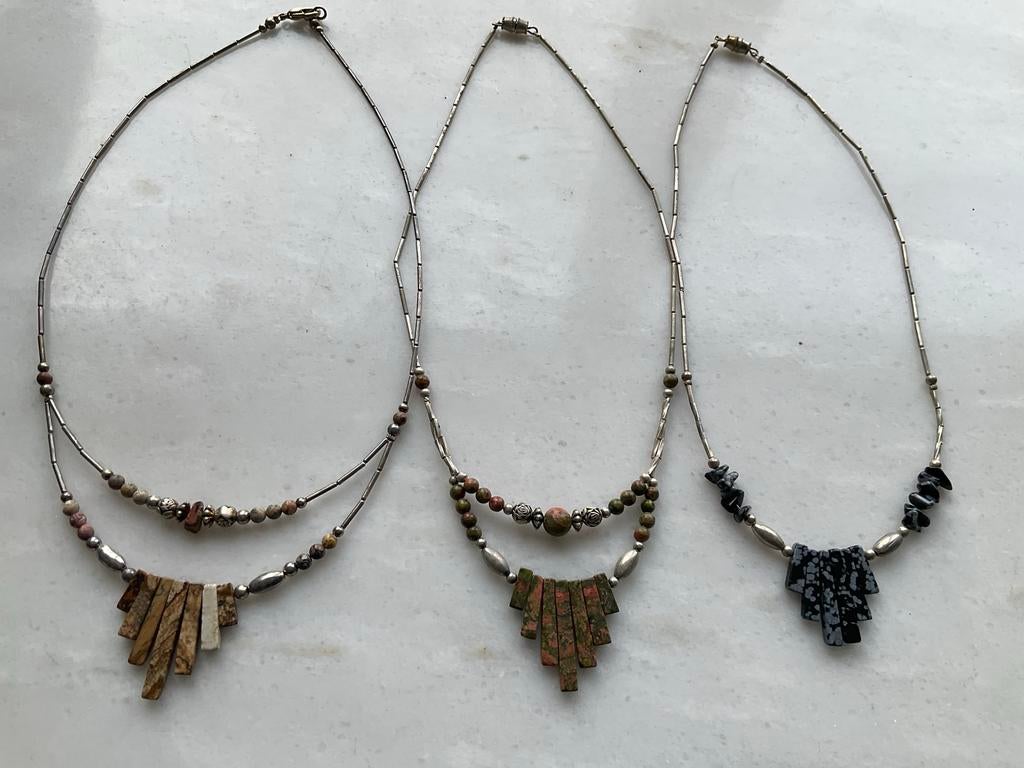 Nieuwe Native American kettingen van steen (Unakite), Ophalen of Verzenden, Nieuw, Groen, Steen of Mineraal