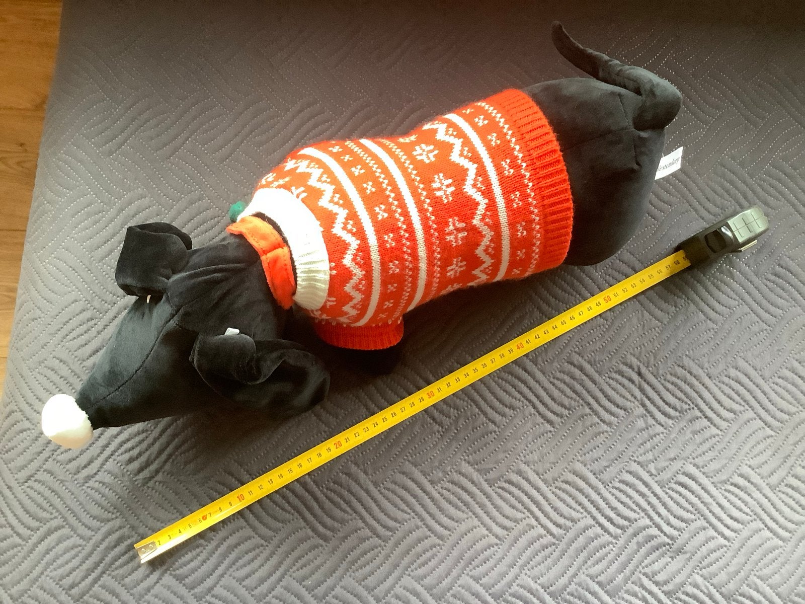 Zwarte Teckel Takkie Knuffel met Kersttrui - 50 cm, Overige merken, Overige karakters, Zwart, Zo goed als nieuw