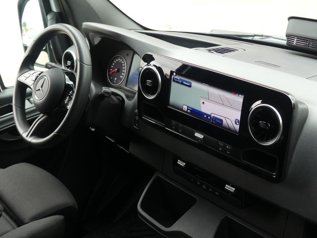 Mercedes-Benz Sprinter 317 CDI L2H2 LED/Camera/PDC/Navigatie, Automaat, Achterwielaandrijving, Gebruikt, Euro 6