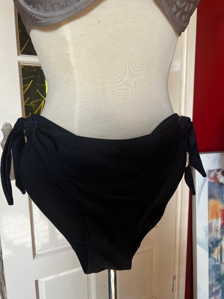 bikini slip, Ophalen, Zo goed als nieuw, Zwart, Bikini